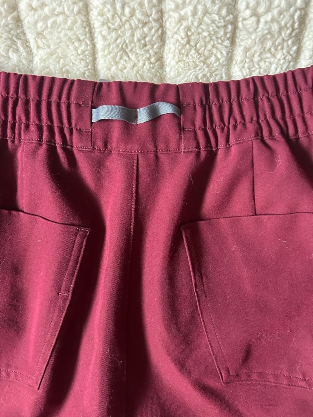 FIGS Women's Burgundy Drawstring Joggers - Picture 7 of 7